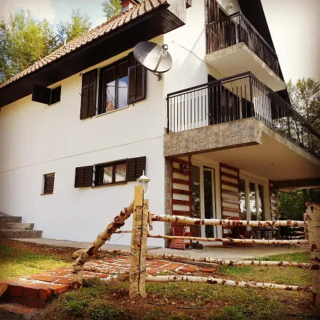 Apartmani Suncev Breg Vlasinsko Jezero Surdulica Exterior photo
