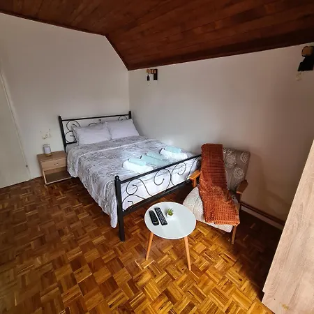 Apartmani Suncev Breg Vlasinsko Jezero Surdulica Room photo
